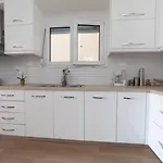 Modern & Charming * Kateríni