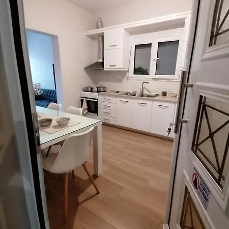 Modern & Charming *