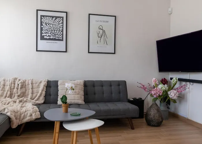 Modern & Charming *