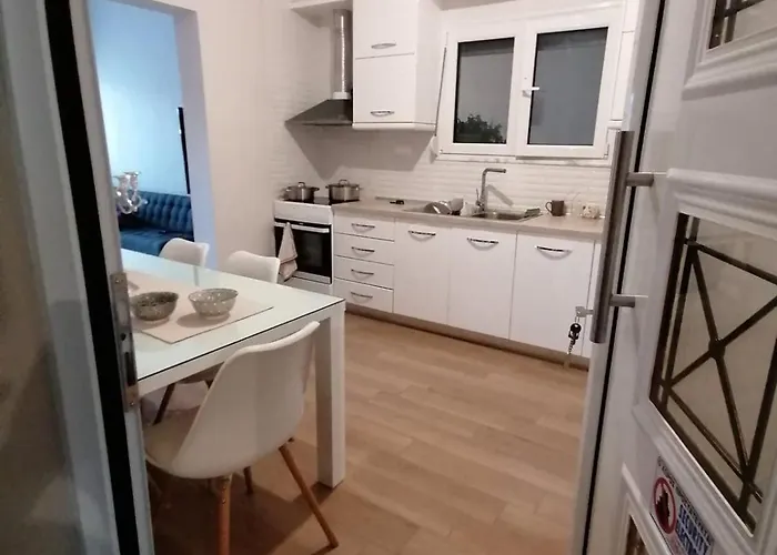 Modern & Charming *