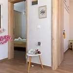 Apartamento Modern & Charming Kateríni