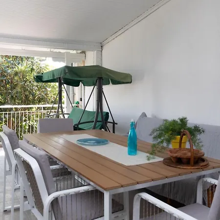 Modern & Charming Lejlighed Kateríni