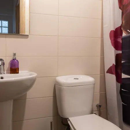 Lejlighed Modern & Charming