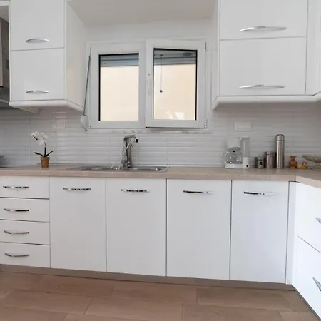 Modern & Charming * Kateríni