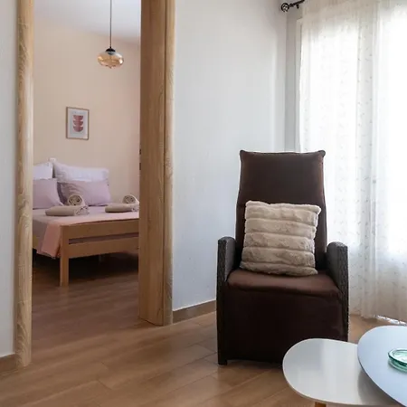 Modern & Charming * Kateríni