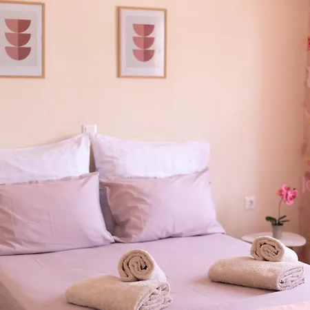 Modern & Charming Lejlighed Kateríni