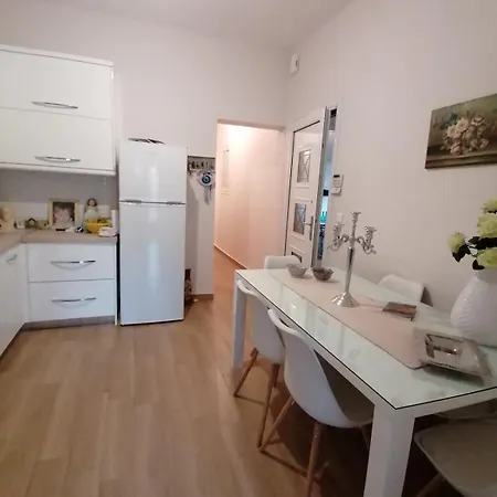 Modern & Charming * Kateríni