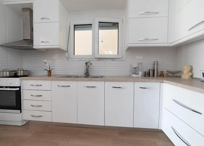 Modern & Charming * 卡泰里尼