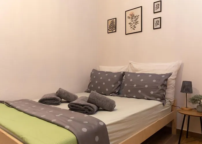 公寓 Modern & Charming