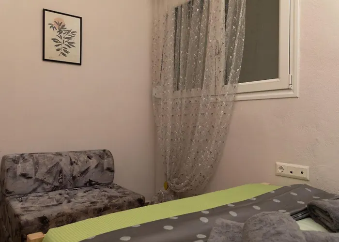 公寓 Modern & Charming *