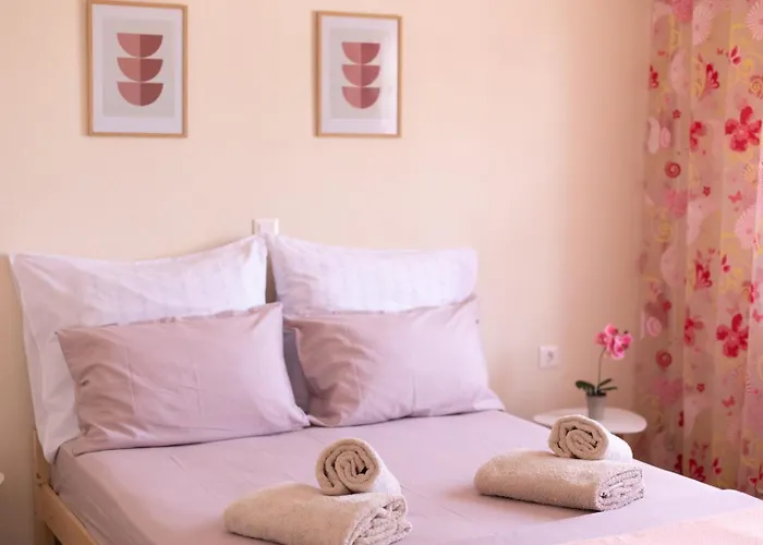 Modern & Charming 公寓 卡泰里尼